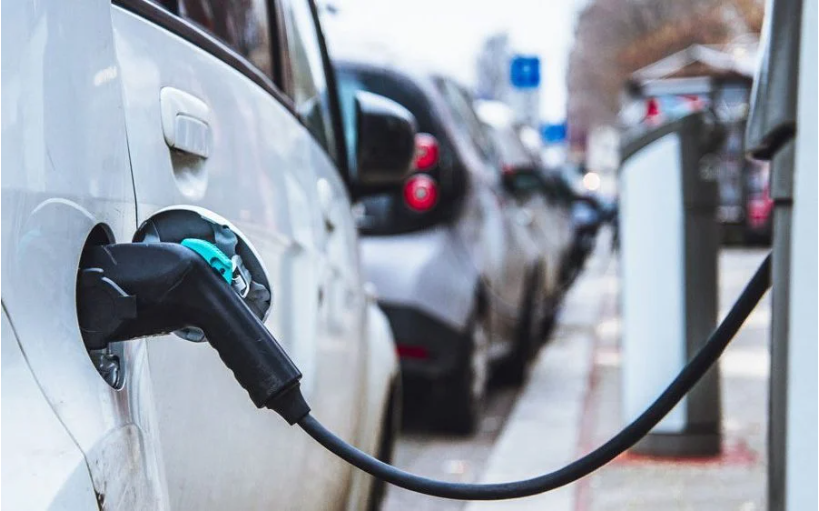 摩洛哥保险监管机构严打电动汽车保险违规：凭证分类错误致车主被罚，要求立即整改